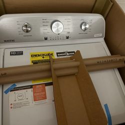 Brand New Washer N Dryer 