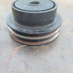 Belt drive centrifugal clutch