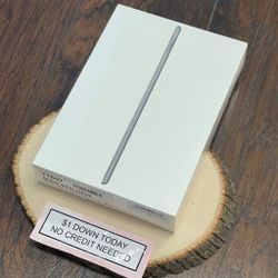 Apple IPad 8th Gen LTE New -PAYMENTS AVAILABLE-$1 Down Today 