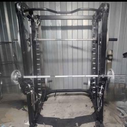 ALL-IN-1 Smith machine, cable crossover, Belt Squat and power cage 
