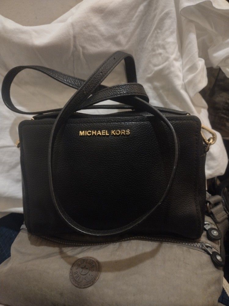 Black Michael Kors Crossbody $100