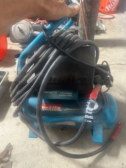 Makita Mac 700  compressor