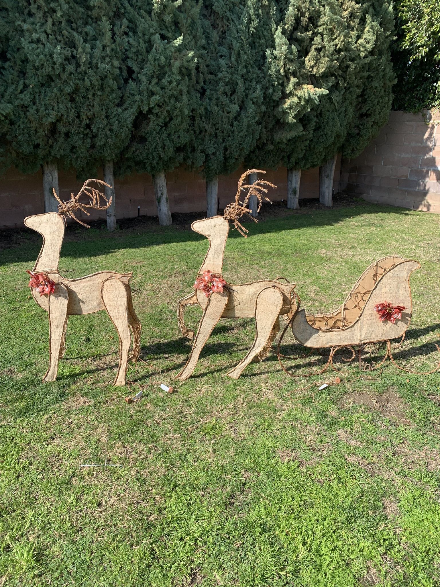 Lighted Christmas Reindeer’s And Sled