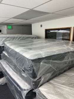 Last Warning! Mattress Clearance – Almost Sold Out!