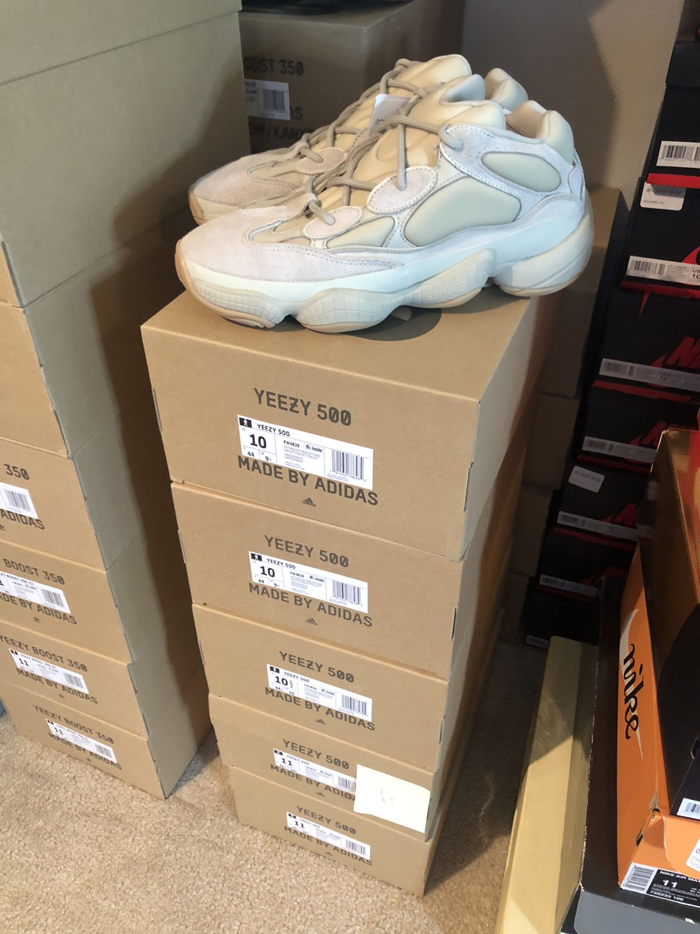 Adidas Yeezy 500 stone size 10 11 new