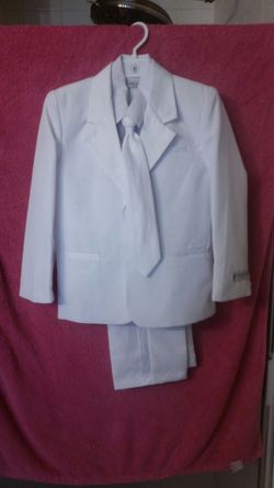 Traje de niño talla 8