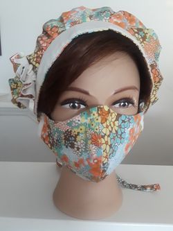 Reversible bouffant style scrub cap with matching mask