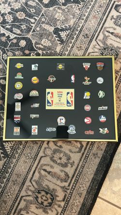 NBA Collectors Pin Set