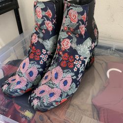 Womens Boots