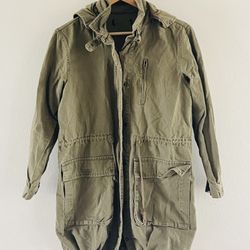 Vintage army inspired jacket. Missing tags fits small /medium.  BinL