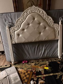 Full  bedroom set