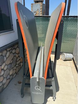 Teqball table