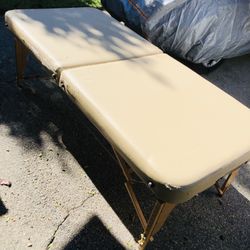 Massage Table 
