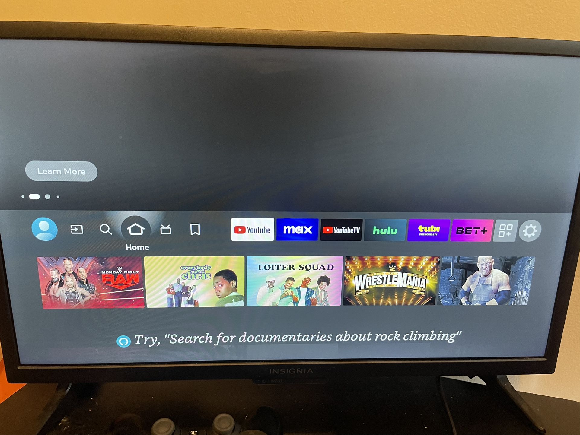 Insignia 24 Inch Smart FireStick TV