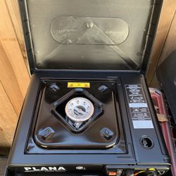 Plana Little Stove