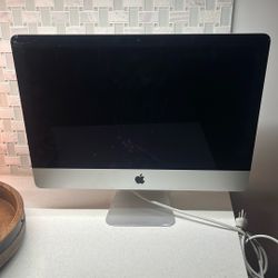 Apple Computer Screen 