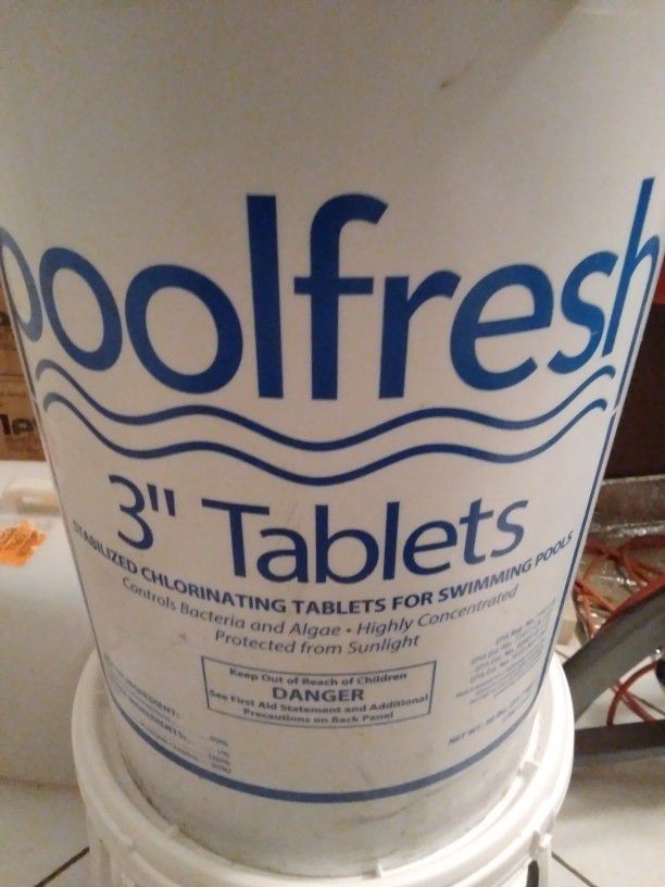 Poolfresh 3-in Stabilizing Chlorine Tablets 50 Lb Bucket Tabs Brand New