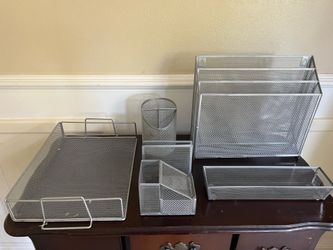 College 6 piece desk organizer kit