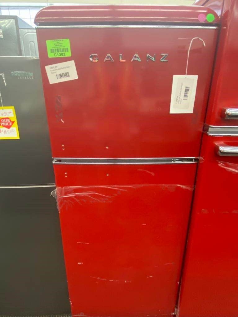 GALANZ GLR10TRDEFR 10.0 cu. ft. Retro Top Freezer Refrigerator