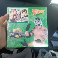 72 PC Puzzle Features John Cena And Randy Orton  