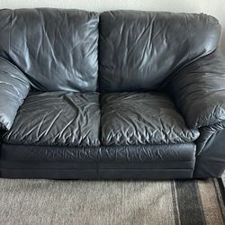 Gray Leather Loveseat 