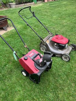 Honda lawnmower & Toro snowblower