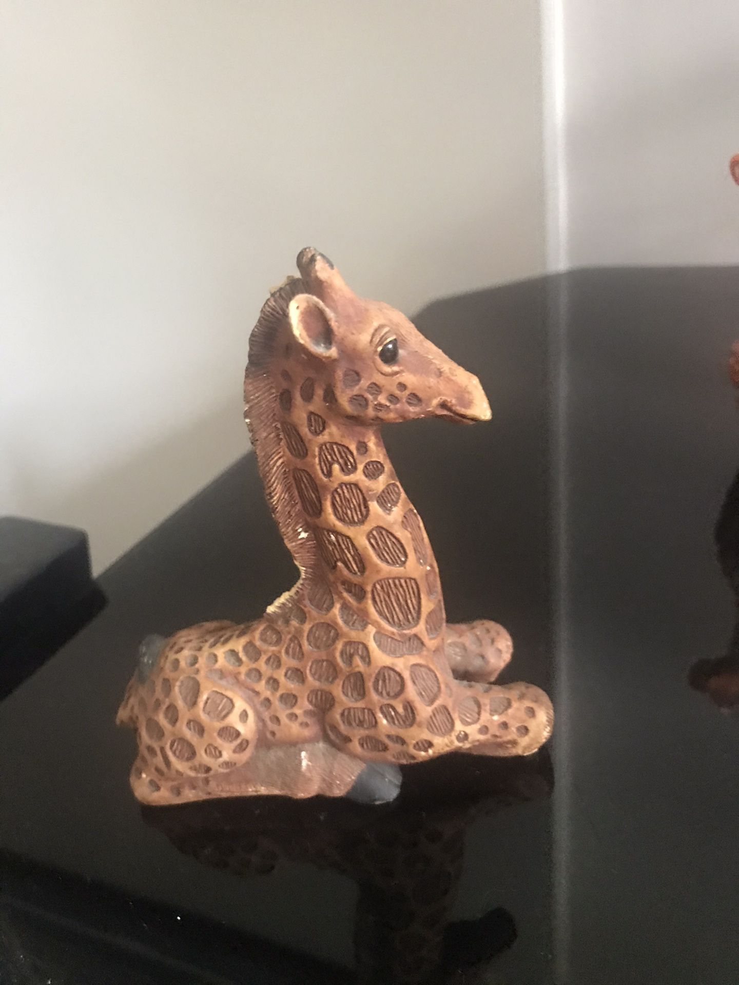 Giraffe figurine