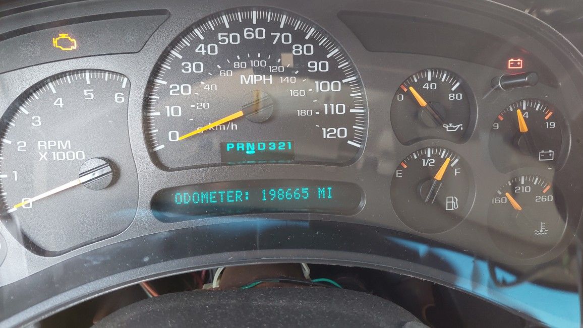Instrument Panel Cluster 2002 Tahoe
