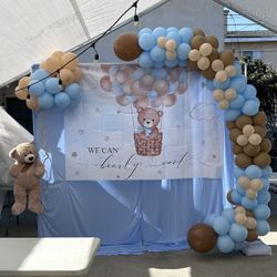 Teddy Bear Balloon Garland 