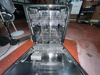 Whirlpool Dishwasher Stainless Steel Like New