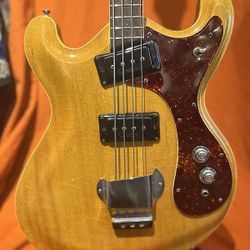 Mosrite Joe Maphis Bass 1966