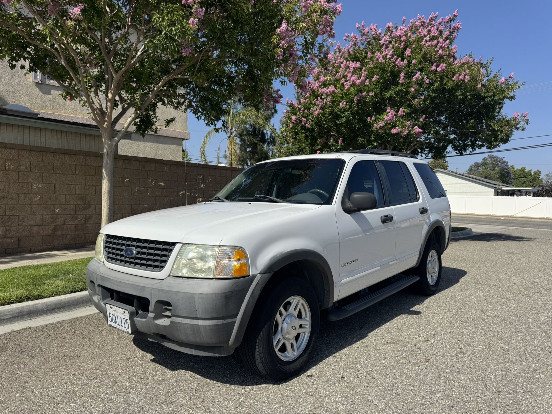 2003 Ford Explorer 4.0 Liter Clean Title