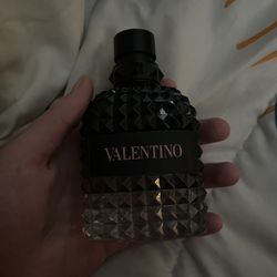 (SALE) SEND BEST OFFER VALENTINO BORN IN ROMA EDT 100ml