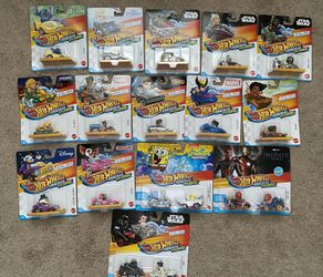 Hot Wheels Racer Verse Cars — NEW