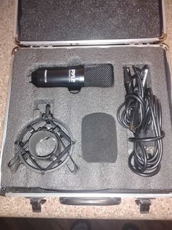 Pod cast mic , desktop mic , Studio mic