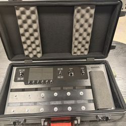 Line 6 Helix Floor Multi-Effects Guitar Processor