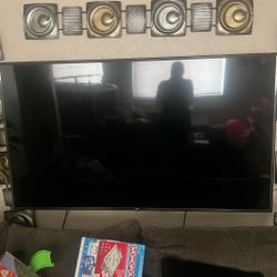 75 Inch LG Smart Television With Mount