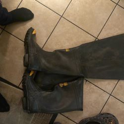 Water Boots Size 10