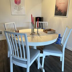 INGATORP Extendable Table and Chairs in White