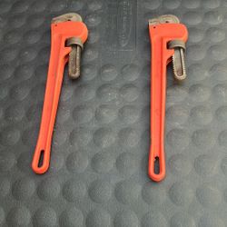 14 in. Steel  Pipe Wrench.    25$