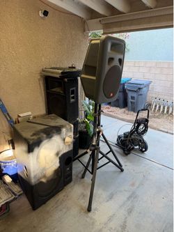 Speakers & boffer