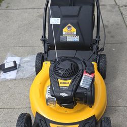 Podadora Dewalt  21 Inch De Gas  Self Propele 