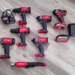 CRAFTSMAN V20 TOOLS & BATTERIES - PROCED TO MOVE