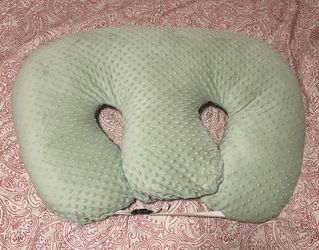 Nursing Pillow for Twins 