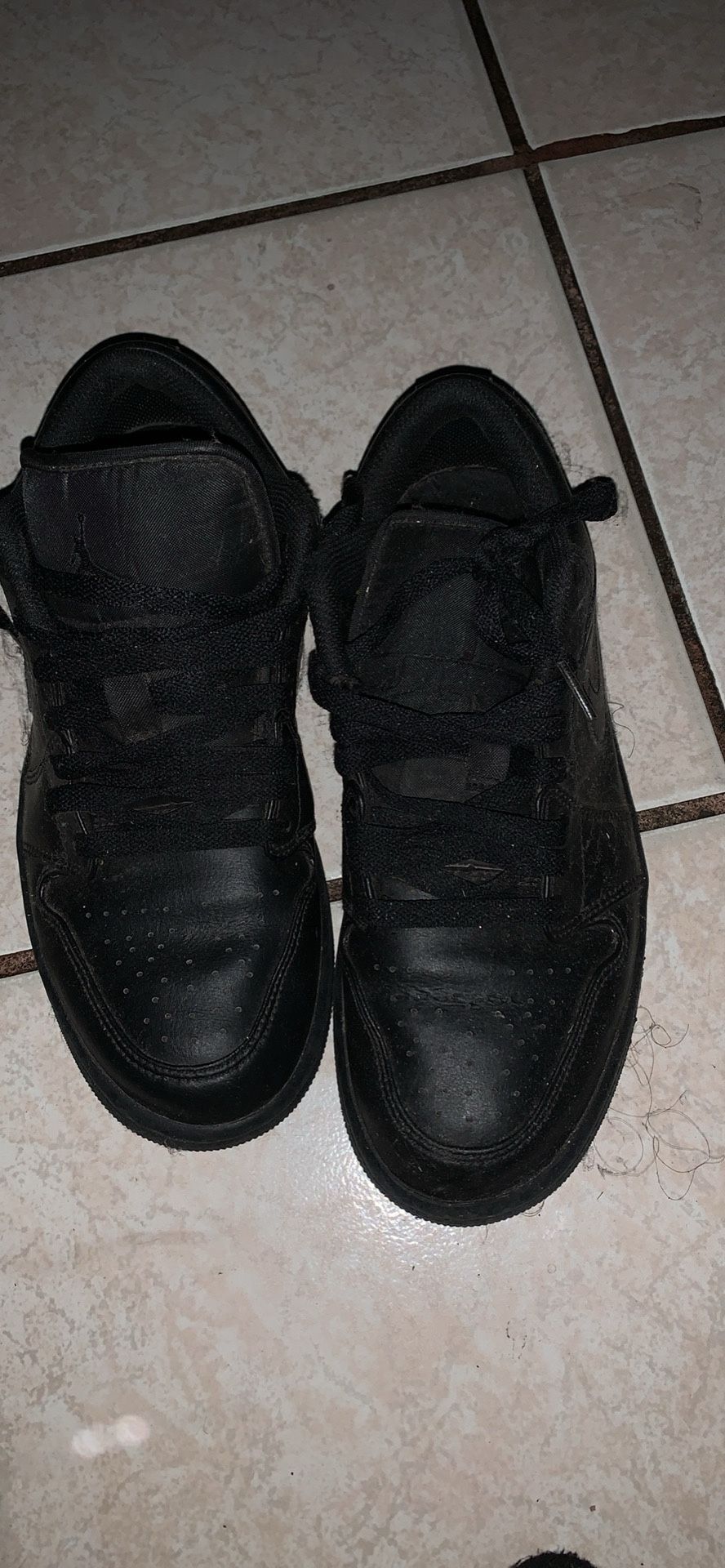 Jordan 1s (All Black Size 8 Low Top)