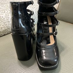 Gianni Bini Black Heels -Size 7.5