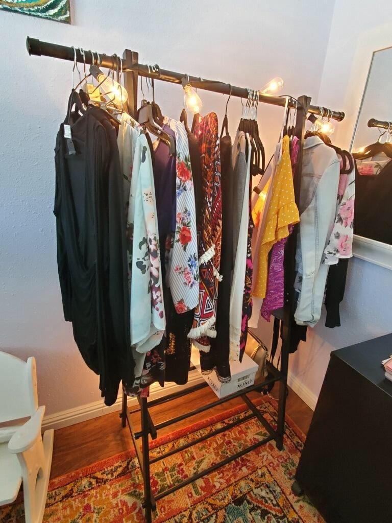 Wardrobe Rack (closet)
