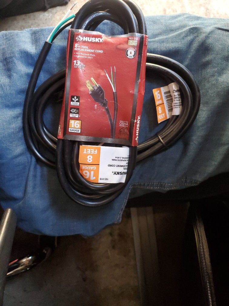 Two Husky 8ft. 16 Gauge Tool Replacement Cords