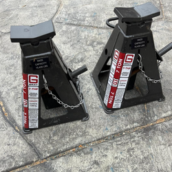 G gray 7 ton commercial stands new asking $275