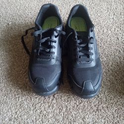 Reebok Athletic/Work Shoe Was Composite Toe 